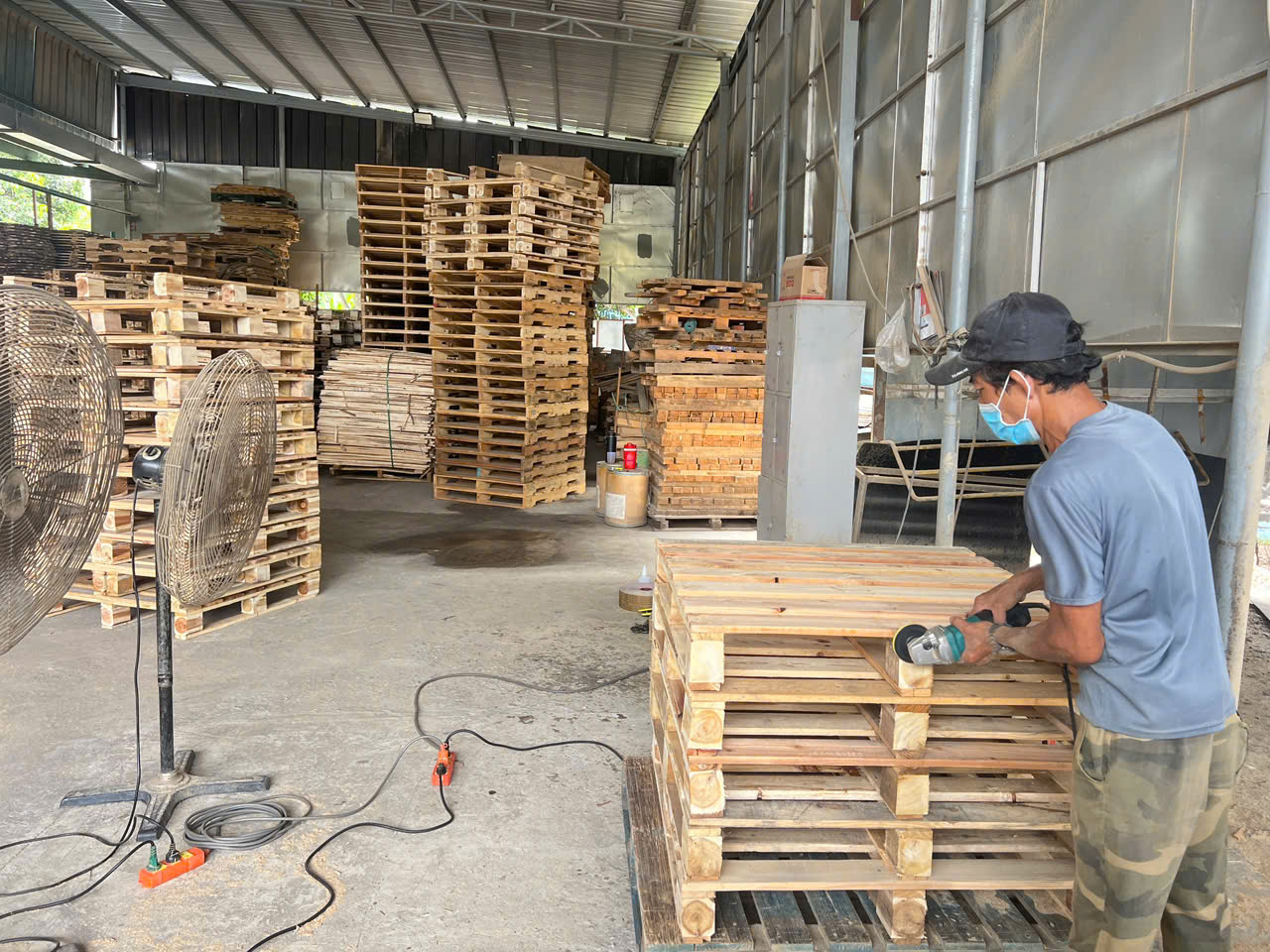 Tiêu chí lựa chọn dịch vụ cung cấp pallet phù hợp với doanh nghiệp