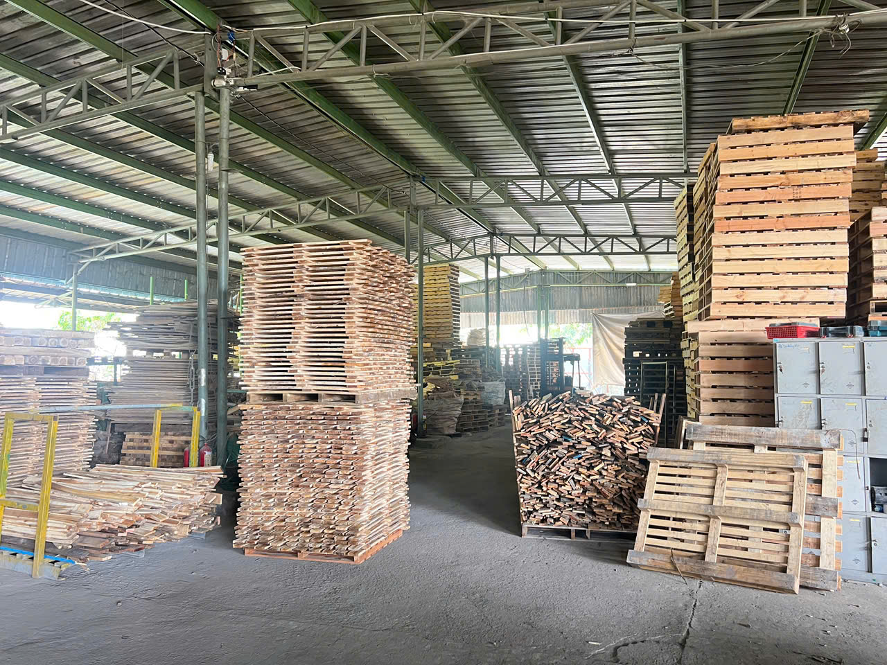 Giải pháp thiết kế pallet theo yêu cầu riêng của doanh nghiệp
