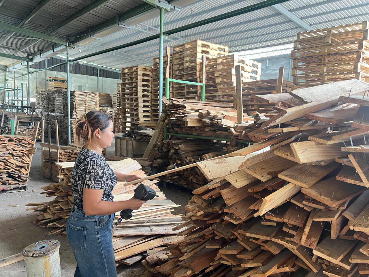 Quy trình tiếp nhận yêu cầu và giao hàng nhanh chóng tại khu vực Tân Uyên